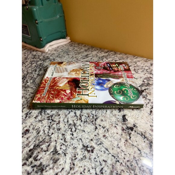 Better Homes & Gardens Holiday Inspirations 2001 HC Crafts, Decor & Recipes - Picture 5 of 8